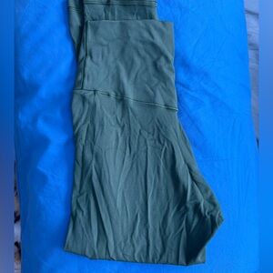 Offline by Aerie Green Capri Leggings